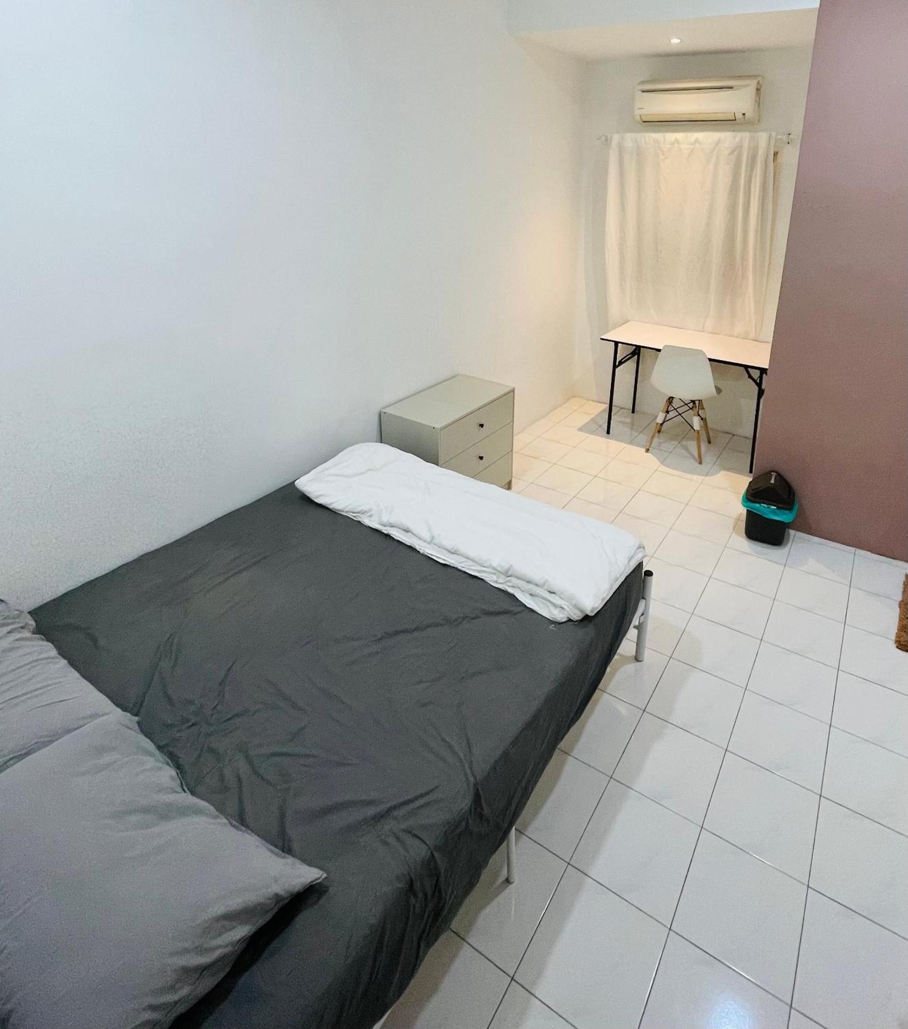 22 Haus Homestay *
