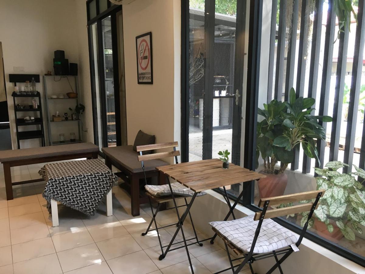 22 Haus Homestay *